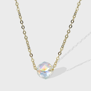 Collier en Laiton Plaqué Or Avec Pendentif en Perle de Cristal Facetté pour Femme Collier Chaîne Minimaliste Strass Aurora Borealis