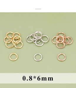 Detailweergave van 0,8x6mm ronde buigringen in goud, zilver en roségoud voor DIY-sieraden