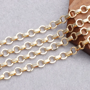 Detail of 18K gold plated O-shaped and textured flat link chain for DIY jewelry making