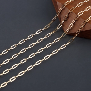 Detailaufnahme der 18k vergoldeten rechteckigen Gliederkette für DIY Schmuckherstellung