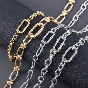 Collane a maglie a U e catene ovali placcate in oro 18k e finitura rodio