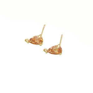 Pendientes de gota de champagne con baño de oro de 18 quilates y engaste de tres garras
