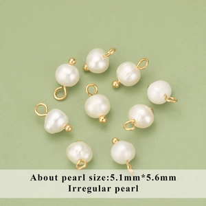 Pendenti in perle d'acqua dolce barocche irregolari con anelli dorati, 5,1x5,6 mm