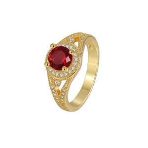 Bague dorée de style français avec un grand zircon rouge rond et pavage de zircons blancs