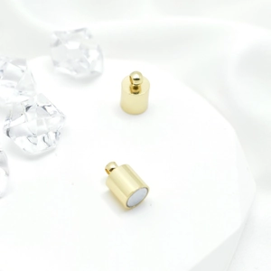 Polierte 18k Gold Magnetverschlüsse in Zylinderform für Halsketten und Armband Schmuck
