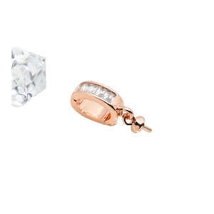 Rose gold U-shape pendant clasp with sparkling rectangular zircons on white crystal
