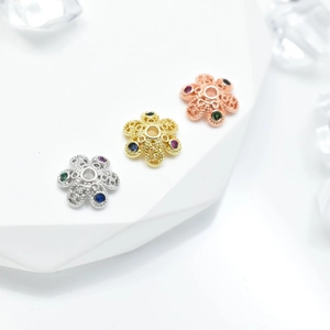 DIY Schmuckherstellung Zubehör Hohl Vintage Blume Perlenkappen Kupfer Echt Gold Galvanisiert Strass Eingelegt Spacer Perlen