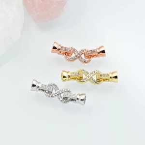 Connettori gioielli a infinito con zirconi in oro, oro rosa e argento per collane fai da te
