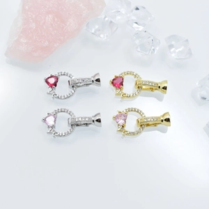Vergoldeter Katzenohr-Verschluss mit herzförmigem Zirkon für DIY-Schmuck