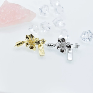 Exquisite gold and silver flower jewelry clasps with zircon centers and butterfly tags