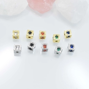 Distanziatori quadrati in zircone placcati oro 18K in vari colori per gioielli fai da te