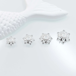 Calottes fleurs de flocon d'argent avec oxydes de zirconium pour bijoux DIY bracelets