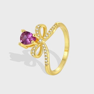 Anillo de Lujo Francés de Cobre Chapado en Oro Con Zirconia Púrpura Corte Pera Lazo Micro Pavé Circón Blanco Mujer