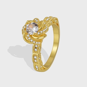 Luxury Gold Plated Copper Rotating Flower Ring For Women Vintage Inlaid Zirconia Crown Design Fashion Jewelry Gift