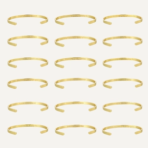 Bracelet Jonc Minimaliste en Cuivre Plaqué Or 18K Gravure Citation Ouvert Amitié Famille Cœur Bijoux pour Femmes Cadeau