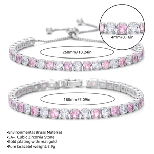 Dettaglio dei bracciali tennis 4mm CZ in ottone con chiusura regolabile e chiusura fissa