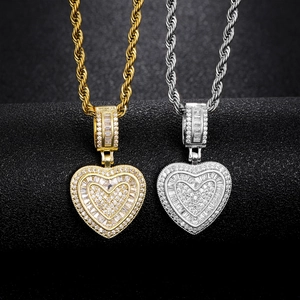 Collier Pendentif Coeur Hip Hop Iced Out Cuivre Zircone Plaqué Or Argent Bijoux Scintillants Pour Femmes Hommes Cadeau