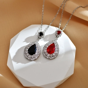 Waterdrop Pendant Necklace For Women Titanium Steel Silver Plated Pear Shaped Zirconia Halo Clavicle Chain Jewelry Gift