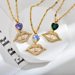 Goud Verguld Koperen Lip Hart Hanger Halsketting Micro Ingelegd Zirkonia Kunstmatig Kristal Kunstparel Mode Sieraden Voor Vrouwen
