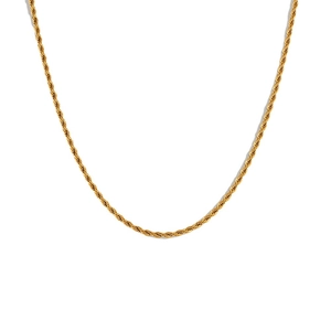 Collier chaîne torsadée en acier inoxydable plaqué or 18K pour femme sur fond blanc