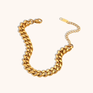 Polished 18K gold plated stainless steel Cuban link chain bracelet with lobster clasp