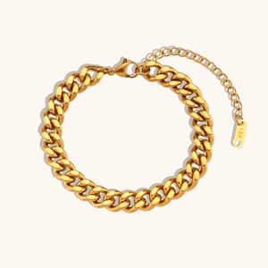 Minimalist 18K gold plated stainless steel Cuban link bracelet with adjustable lobster clasp