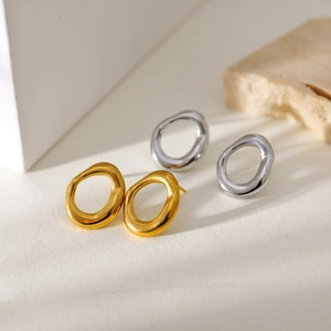 Minimalistische geometrische Edelstahl Ohrringe in Gold und Silber mit Lava-Design