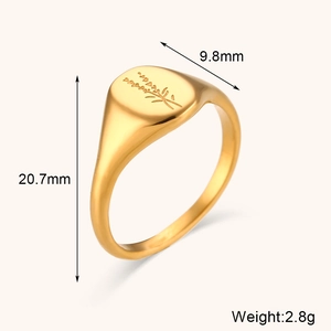 Anillo ovalado vintage de acero inoxidable bañado en oro de 18K con grabado de lavanda