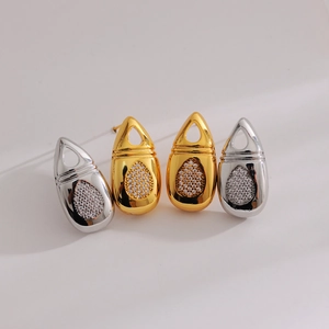 Boucles d'oreilles goutte en plaqué or 18 carats et argent avec pavé de cristaux