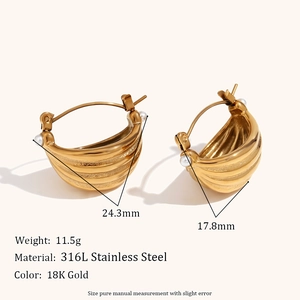Gold plated 18K stainless steel hoop earrings with pearls and matte geometric design