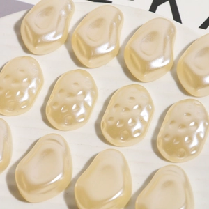 Irregular cream pearl acrylic beads with bumpy texture for DIY jewelry and hair accessories