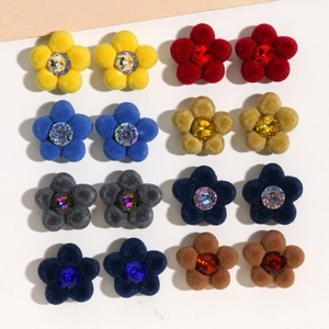 Niedliche beflockte Blumenanhänger mit Strass für DIY-Schmuck in acht lebendigen Farben