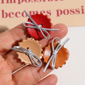 Botones vintage de madera en forma de engranaje con lazos plateados para joyería DIY y accesorios