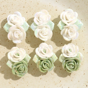 Accessoires de Bijoux en Céramique de Fleur de Rose 3D Frais Français Apprêts de Bijoux DIY Nacrés pour la Fabrication de Bijoux
