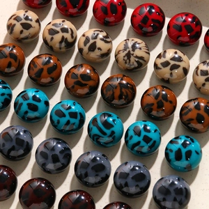 20mm retro luipaardprint harskralen in diverse kleuren voor DIY oorbellen maken