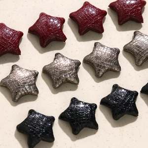 Stervormige lederen accessoires met slangenprint voor DIY-knutsel- en naaiprojecten