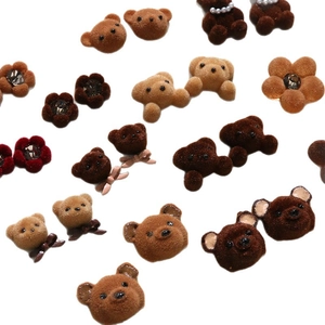 Schattige fluwelen pluche berenkop en bloem DIY sieraden accessoires in diverse kleuren
