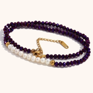 Collana artigianale in acciaio inossidabile 18K con cristallo viola e perle