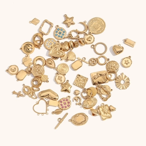 Pendentifs en Acier Inoxydable Plaqué Or 14K Vintage Cœur Pièce Croix Étoile Lune Strass DIY Charmes de Bijoux pour Femmes