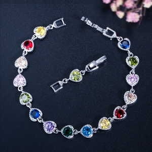 Elegantes Kupfer Herzförmiges Zirkonia Armband Für Damen Mehrfarbige Kristall Eingelegt Schmuck Luxus Vergoldet Armreif