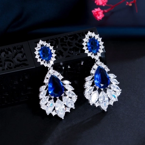 Luxury Vintage Water Drop Cluster Dangle Earrings Copper AAA Zirconia Pear Marquise Cut Elegant Banquet Wedding Party Jewelry Women