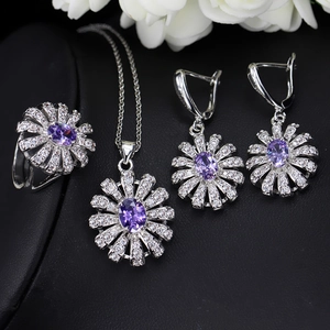 Parure bijoux soleil rétro ethnique avec collier, bague et boucles en zircon violet