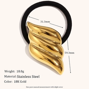 Élastique à cheveux en acier inoxydable doré 18K avec design aile ondulée pour queue de cheval