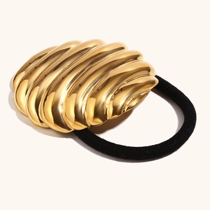 Chic 18K gold plated textured eggshell hair tie with durable black elastic band