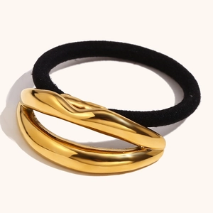 Elastico per capelli in velluto nero con accenti astratti in acciaio placcato oro 18K