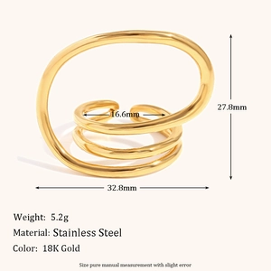 Anello in acciaio inossidabile placcato oro 18K con design geometrico a spirale