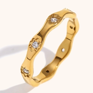 18K gold plated stainless steel wavy ring featuring star settings with zircon stones