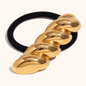 Minimalist twisted metal 18K gold-plated hair tie with durable black elastic band
