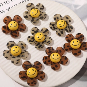 Pendentifs tournesol en acrylique léopard avec smileys pour la création de bijoux DIY