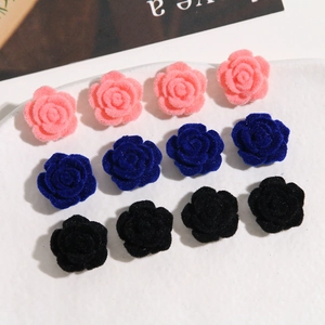 DIY Samt-Rosen-Anhänger für Ohrringe in Pink Blau und Schwarz im 12er-Set Zubehör